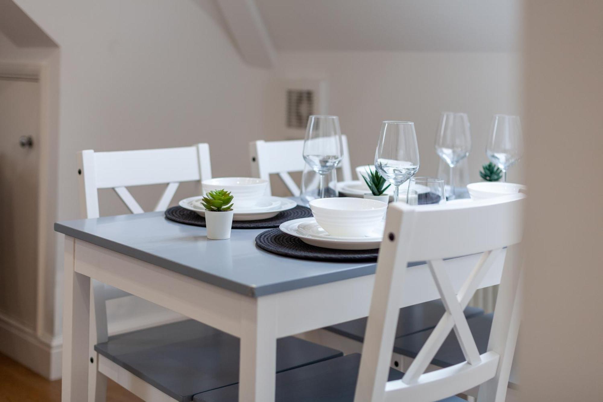 Great 1 Bedroom In Hounslow With Free Parking Abbey Wood Dış mekan fotoğraf